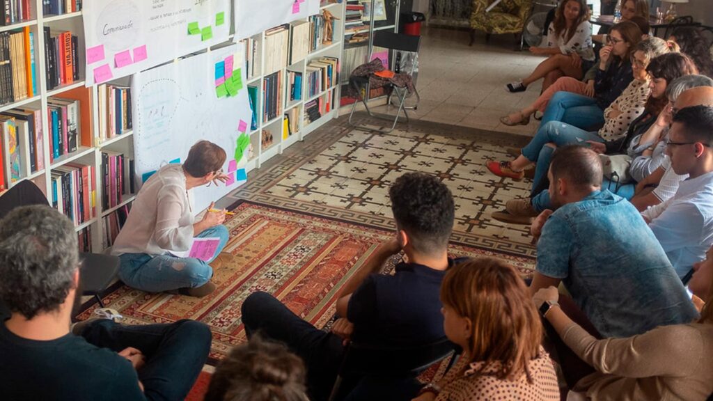 Conversatorio: Proyectos artísticos en contextos sanitarios